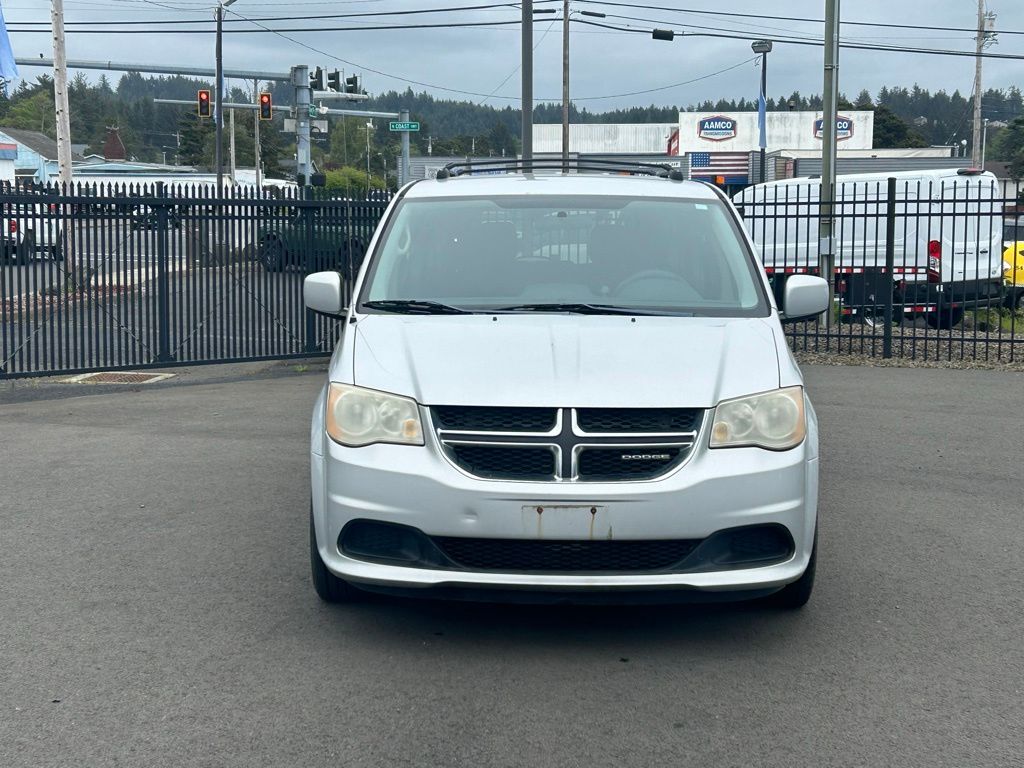 Used 2011 Dodge Grand Caravan Mainstreet with VIN 2D4RN3DG0BR601678 for sale in Newport, OR