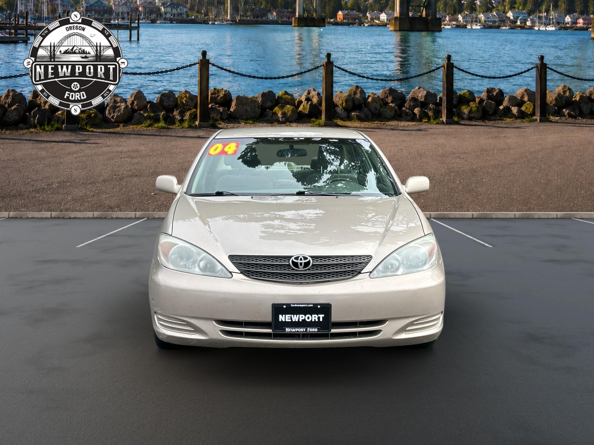 Used 2004 Toyota Camry LE with VIN 4T1BE32K34U904137 for sale in Newport, OR