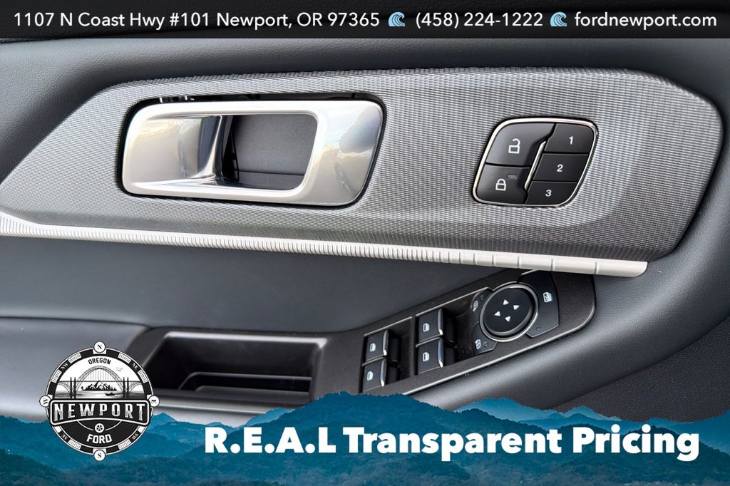 2026 Ford Explorer ST-Line - Photo 13
