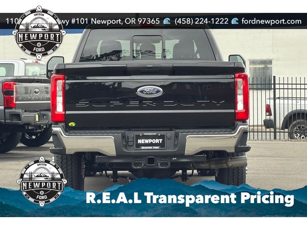 2026 Ford F-350 Super Duty XLT - Photo 6