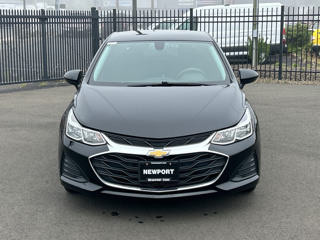 Used 2019 Chevrolet Cruze LS with VIN 1G1BC5SM7K7149280 for sale in Newport, OR