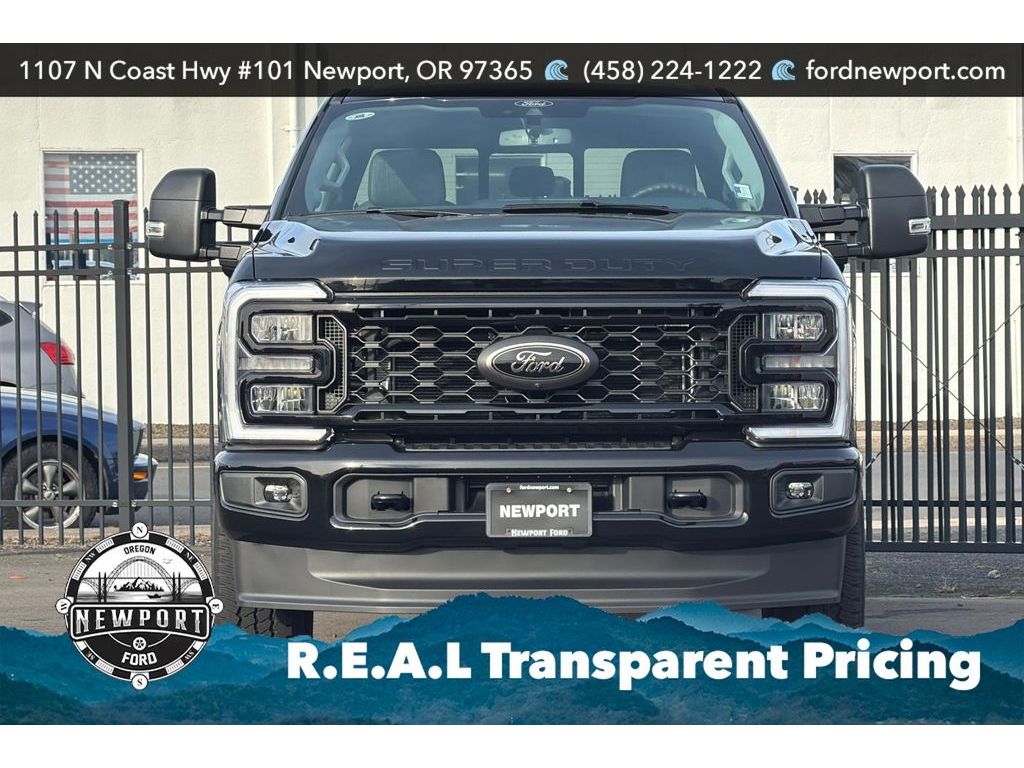 2026 Ford F-350 Super Duty XLT - Photo 12