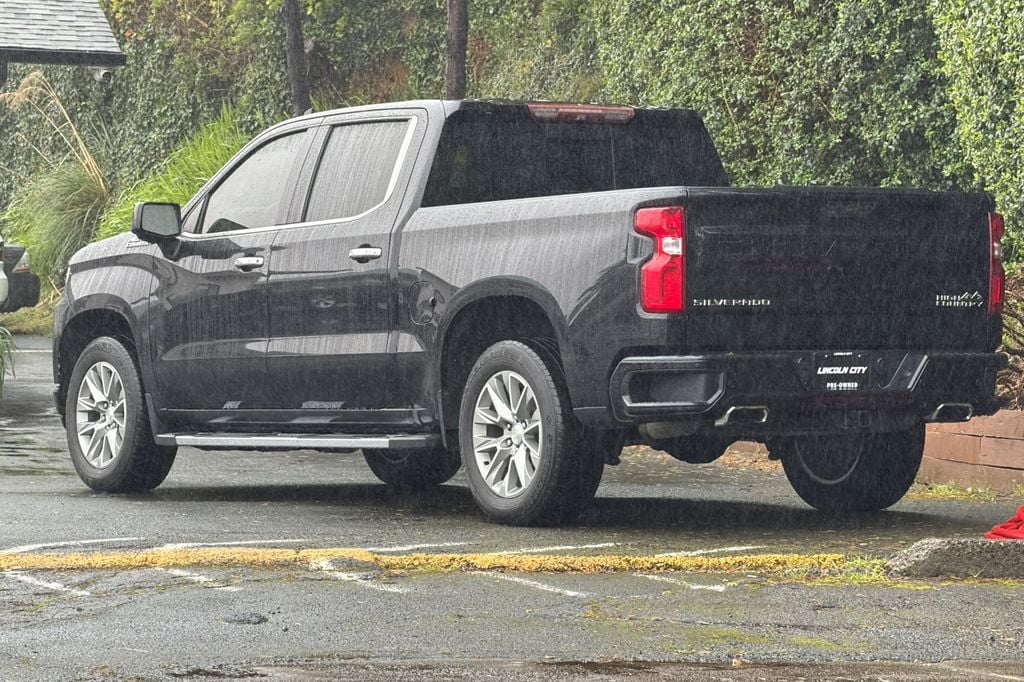 2019 Chevrolet Silverado 1500 High Country photo 4