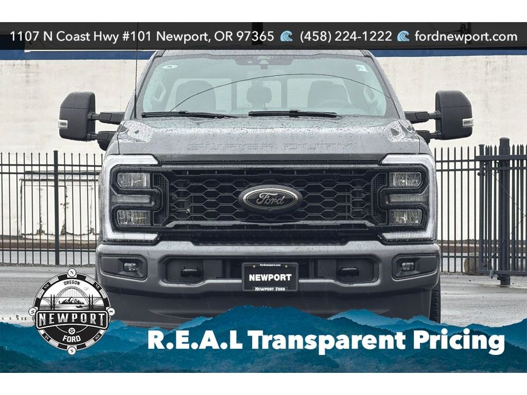 2026 Ford F-350 Super Duty XLT - Photo 12