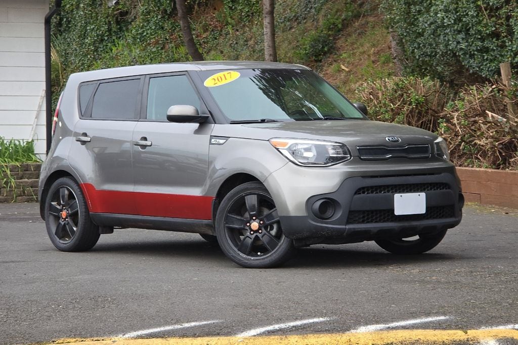 2017 Kia Soul Base