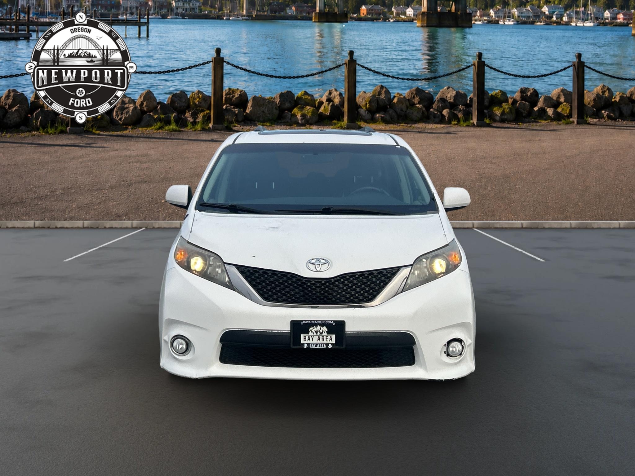 Used 2011 Toyota Sienna SE with VIN 5TDXK3DC5BS052352 for sale in Newport, OR