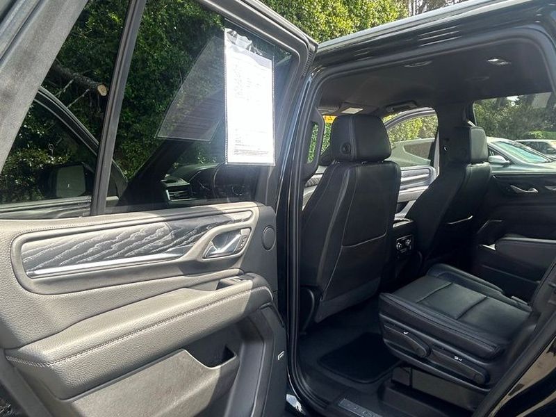2021 GMC Yukon Denali - Photo 31