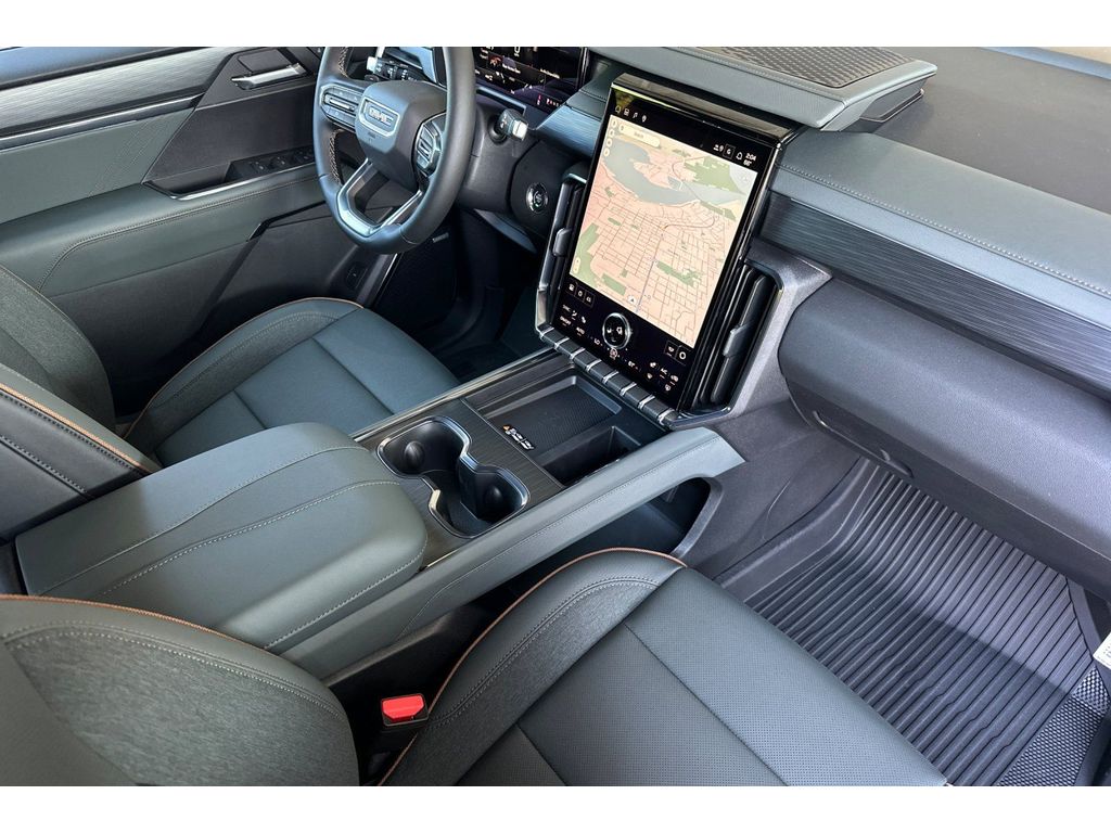 2026 GMC Acadia AT4 - Photo 14