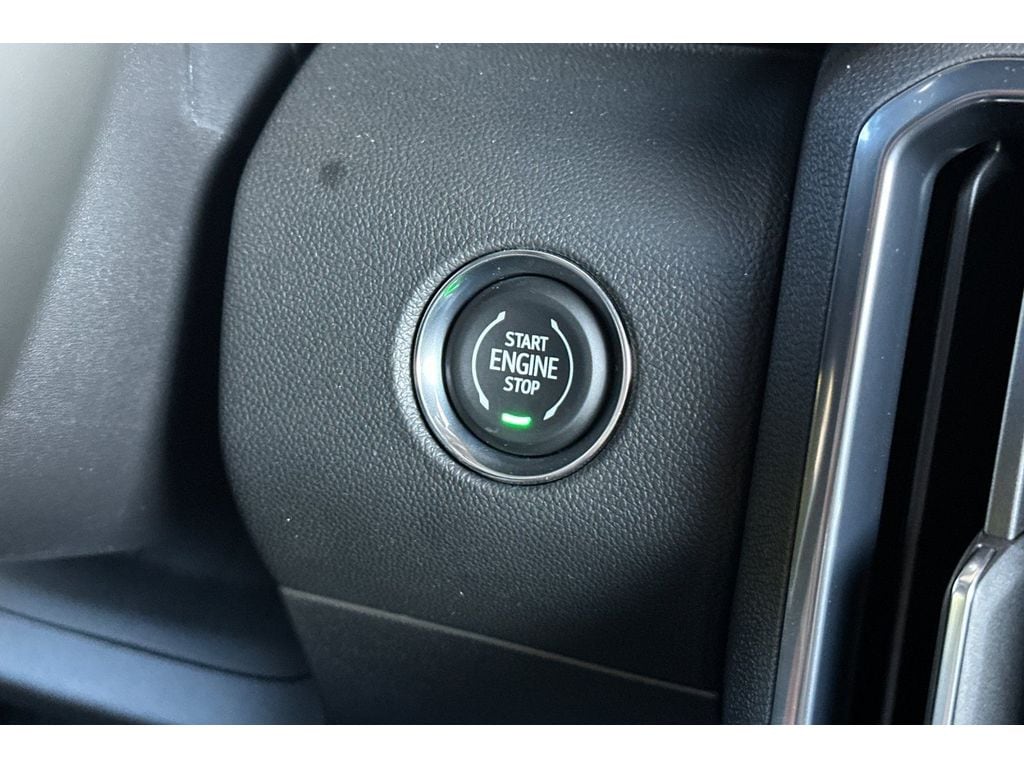 2026 GMC Acadia AT4 - Photo 20