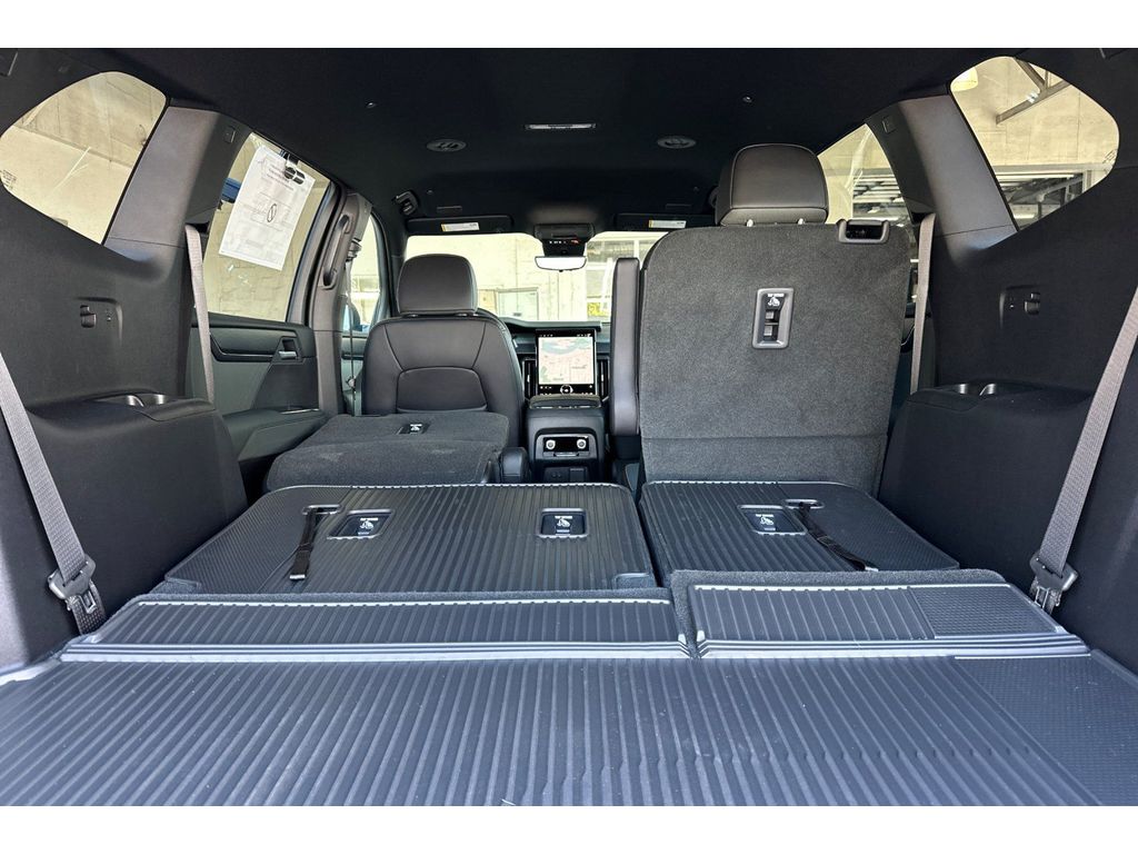 2026 GMC Acadia AT4 - Photo 13
