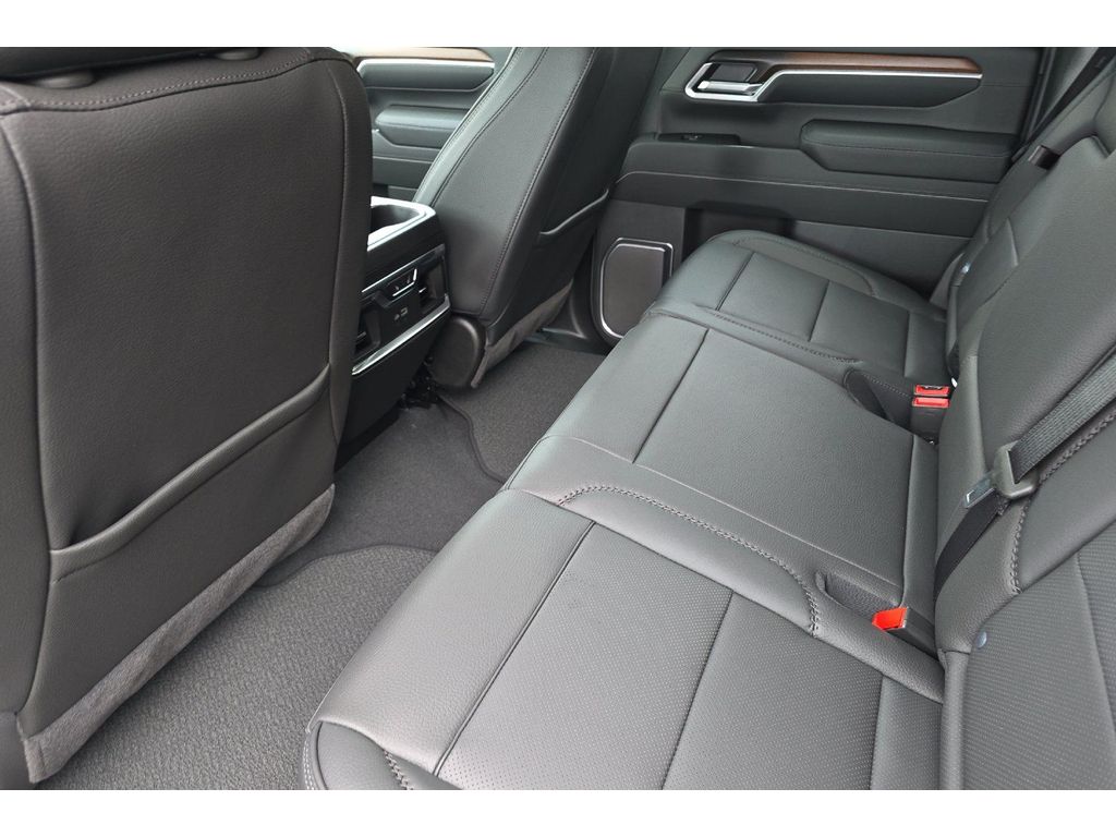 2026 GMC Sierra 2500HD Denali - Photo 12