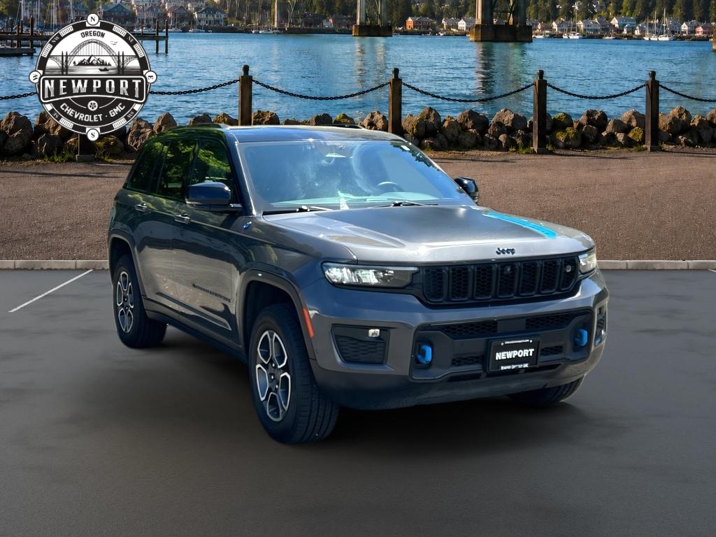 2022 Jeep Grand Cherokee 4xe Trailhawk