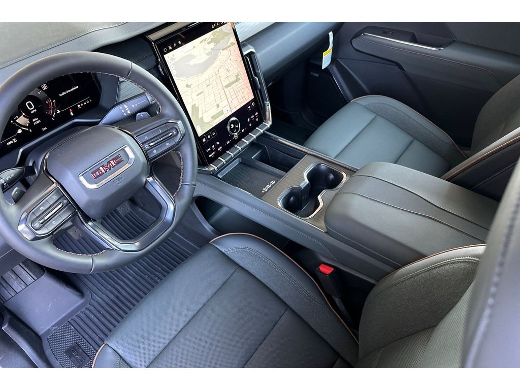 2026 GMC Acadia AT4 - Photo 7