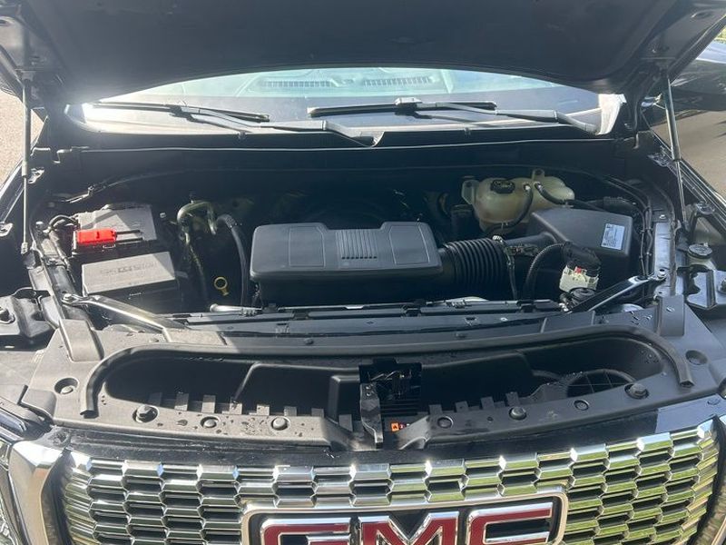 2021 GMC Yukon Denali - Photo 36