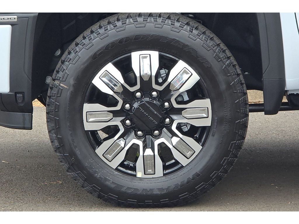 2026 GMC Sierra 2500HD Denali - Photo 25