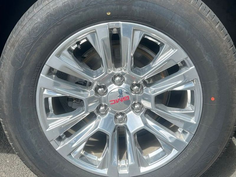 2021 GMC Yukon Denali - Photo 9