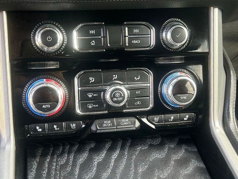 2021 GMC Yukon Denali - Photo 20