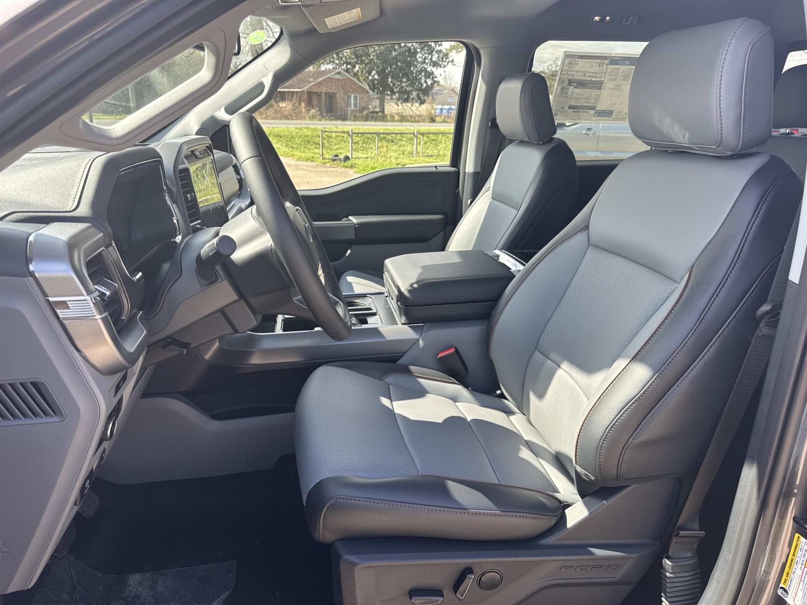 2026 Ford F-150 Lariat - Photo 8