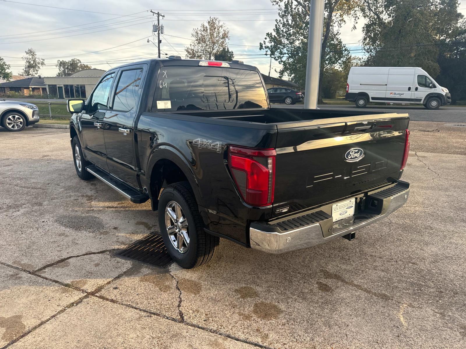 2024 Ford F-150 XLT photo 4