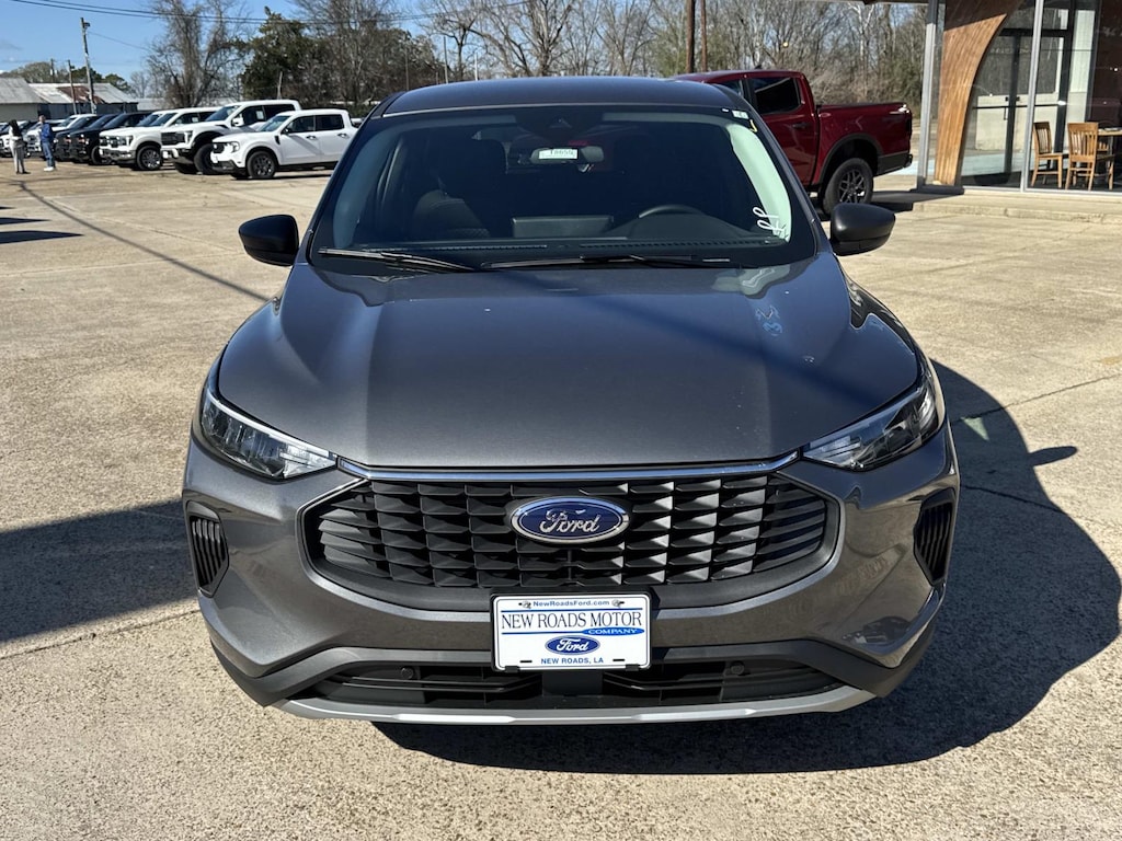 2026 Ford Escape Active photo 2