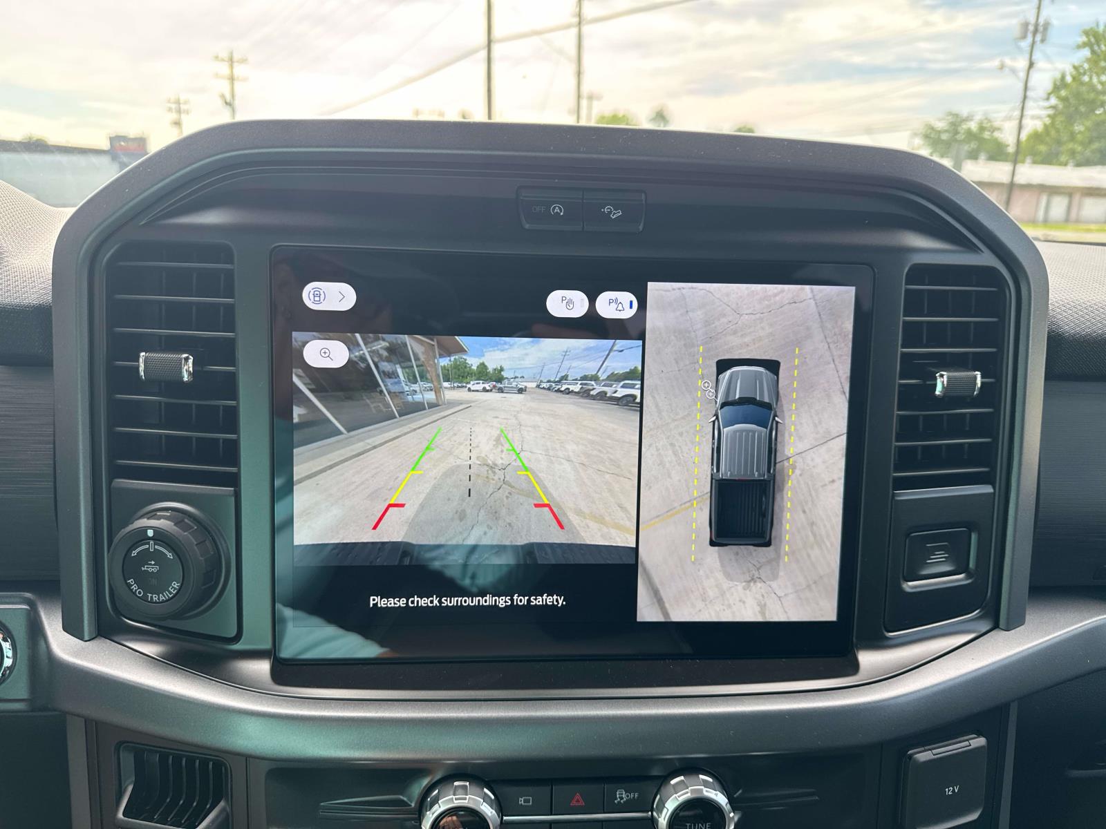 2026 Ford F-150 XLT - Photo 12
