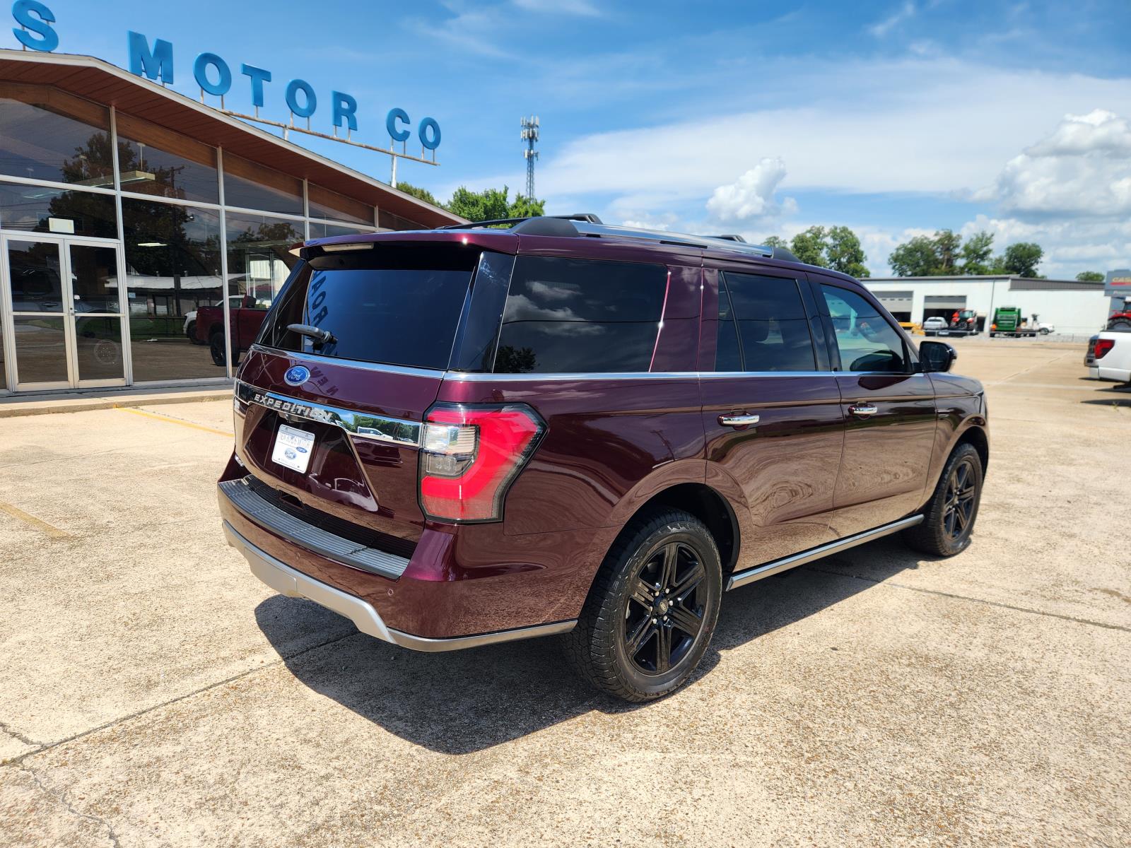 2021 Ford Expedition Limited photo 3