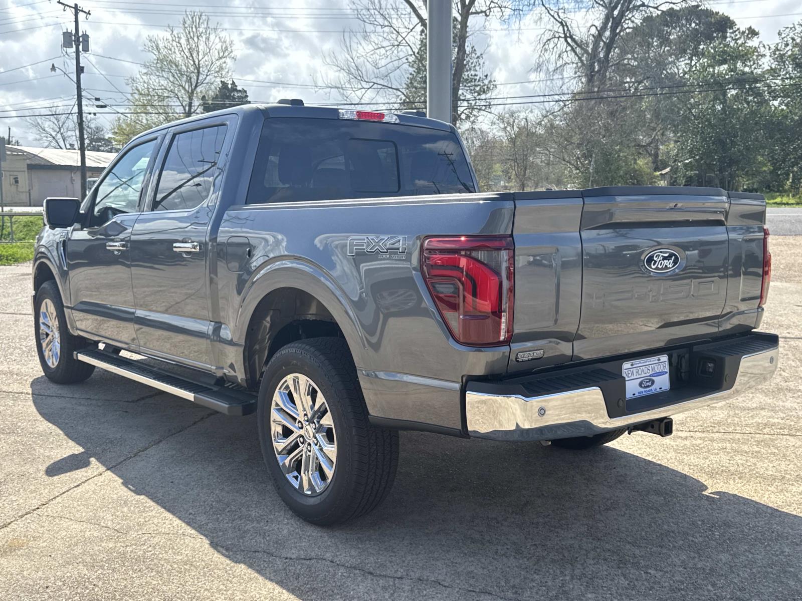 2026 Ford F-150 Lariat - Photo 4
