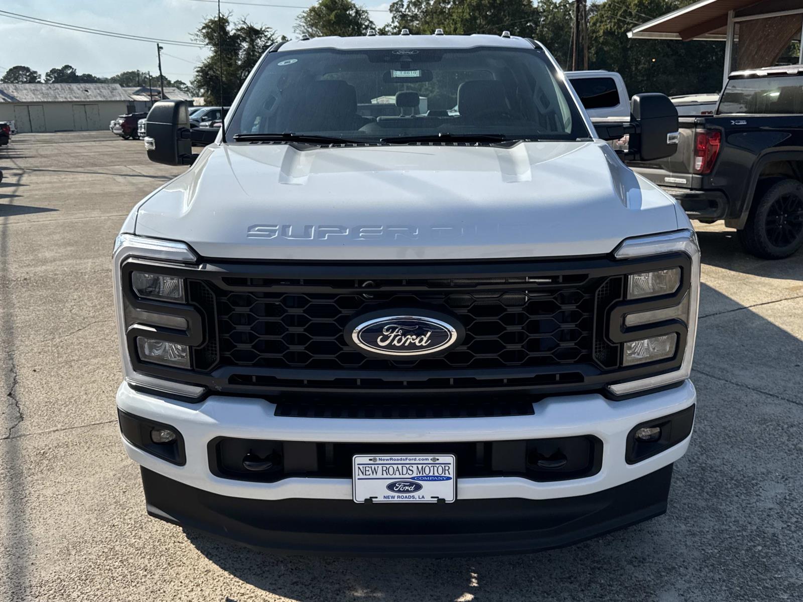 2026 Ford F-250 XL photo 2