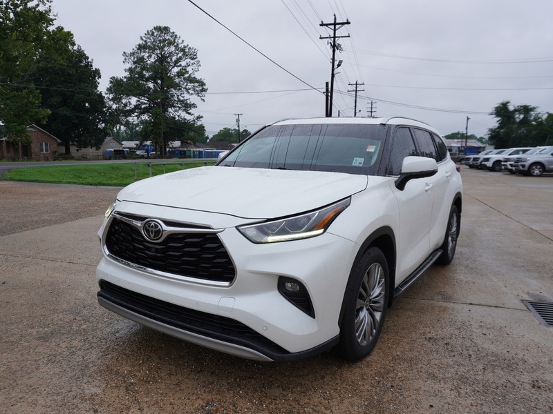 Certified 2020 Toyota Highlander Platinum with VIN 5TDFZRAH5LS023736 for sale in New Roads, LA