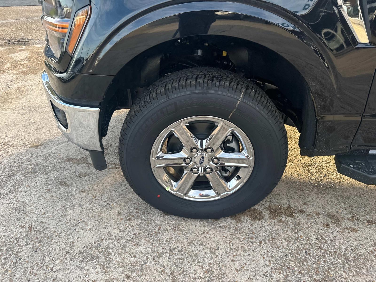 2024 Ford F-150 XLT photo 3