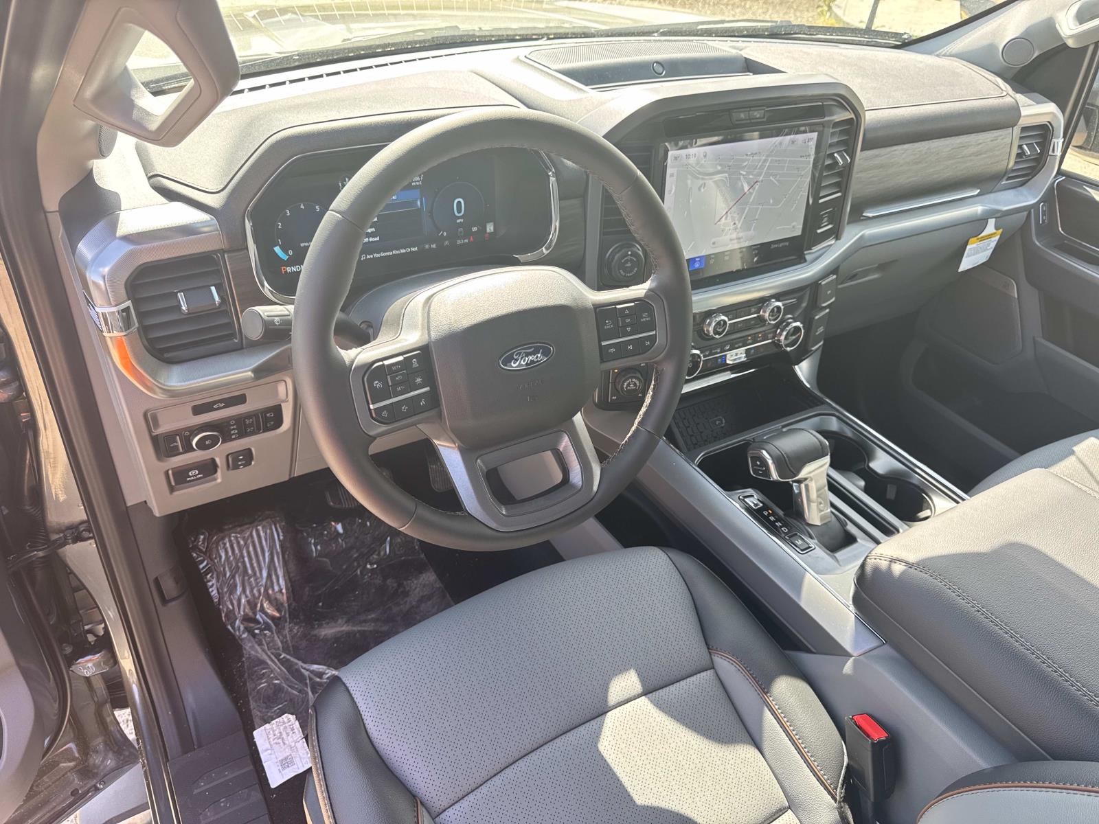 2026 Ford F-150 Lariat - Photo 9