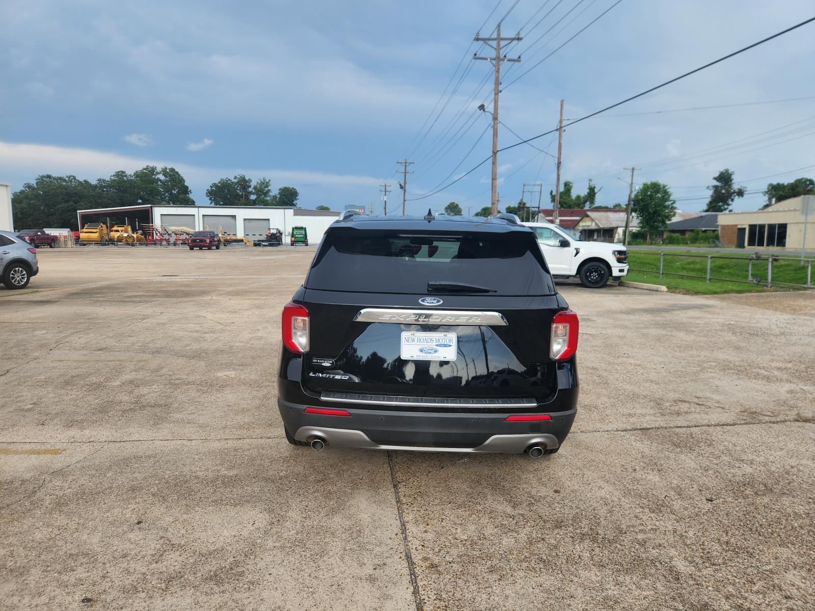 2022 Ford Explorer Limited photo 3