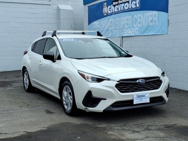 2025 Subaru Impreza Base