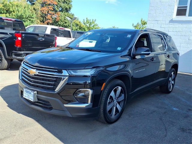 2023 Chevrolet Traverse Leather photo 3