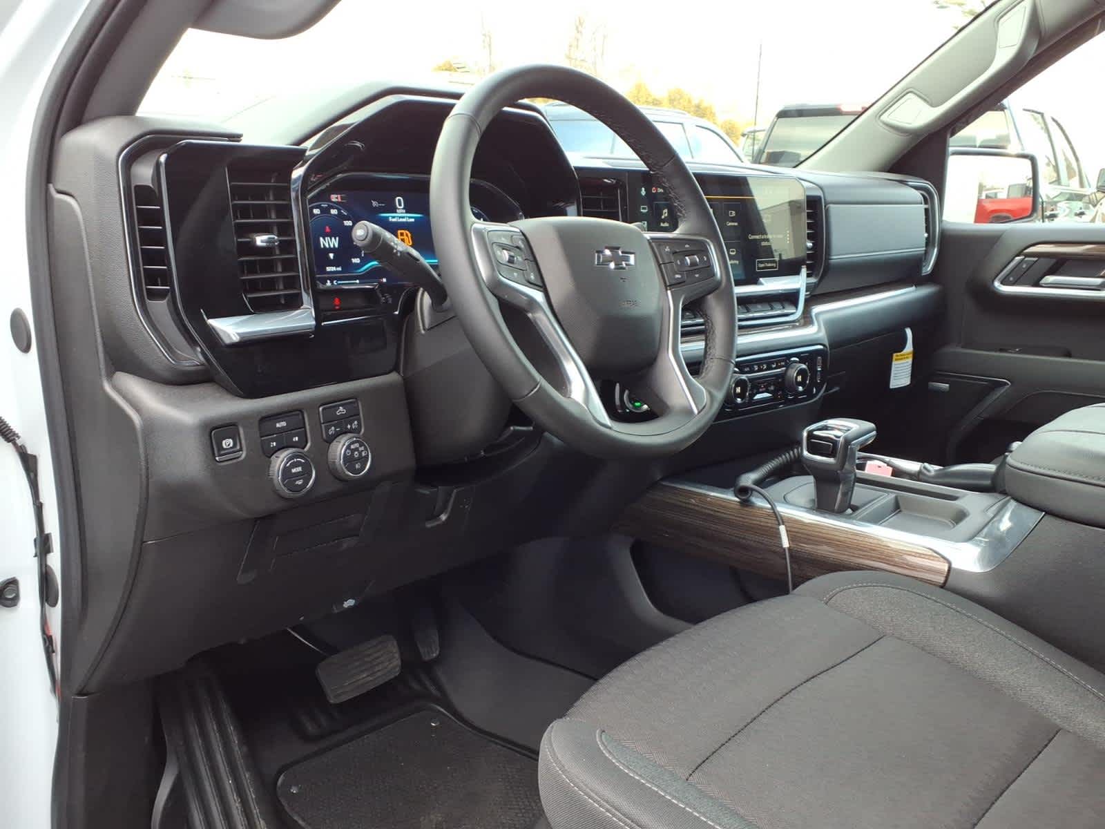 2025 Chevrolet Silverado 1500 RST - Photo 10