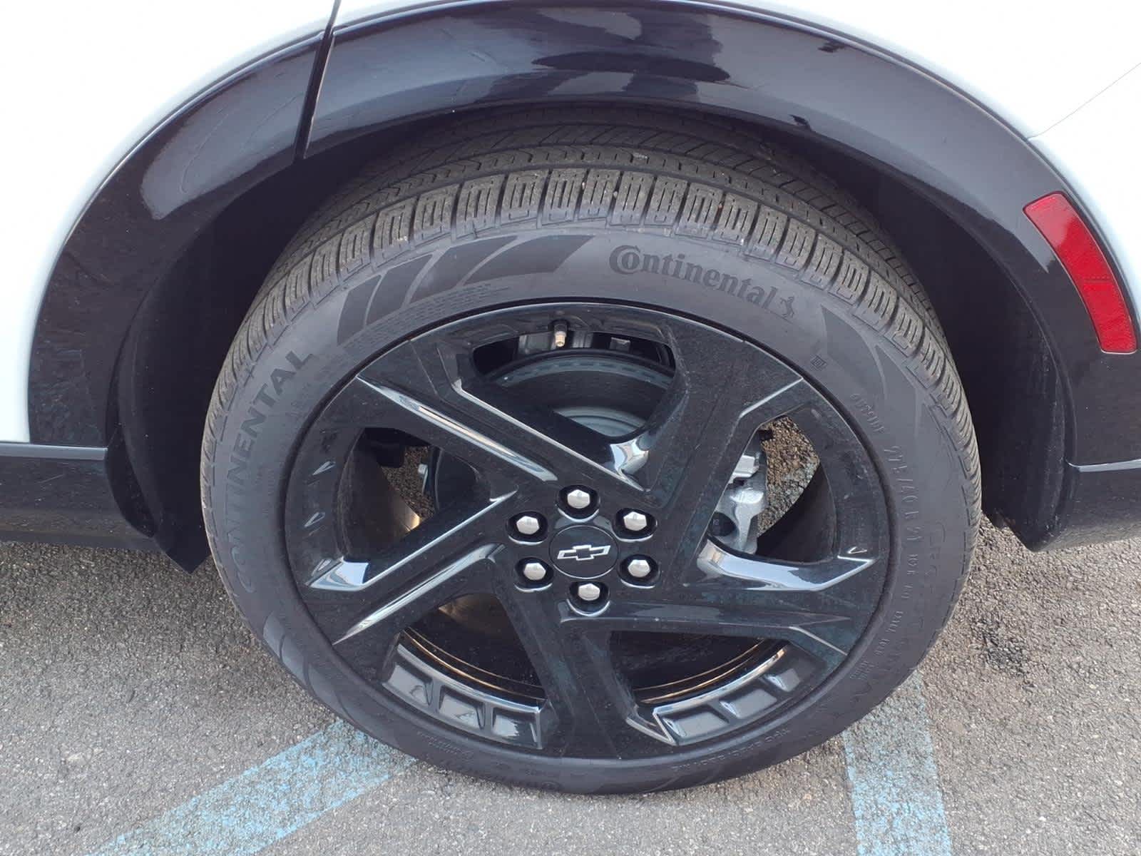 2025 Chevrolet Equinox EV RS - Photo 8