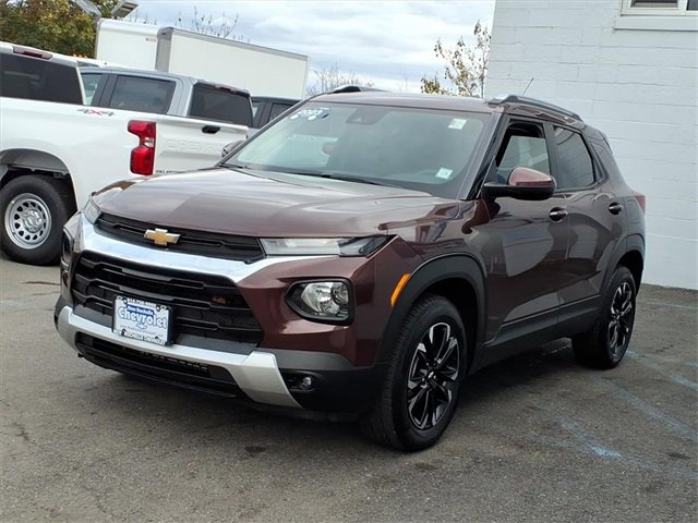 2023 Chevrolet Trailblazer LT photo 3