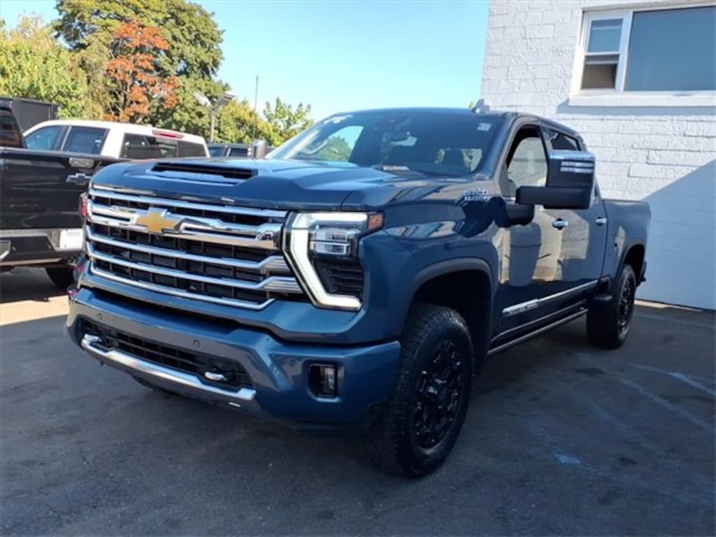 Used 2025 Chevrolet Silverado 2500 HD High Country Truck