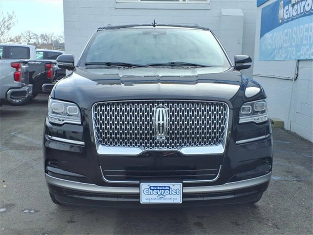 Used 2024 Lincoln Navigator Premiere