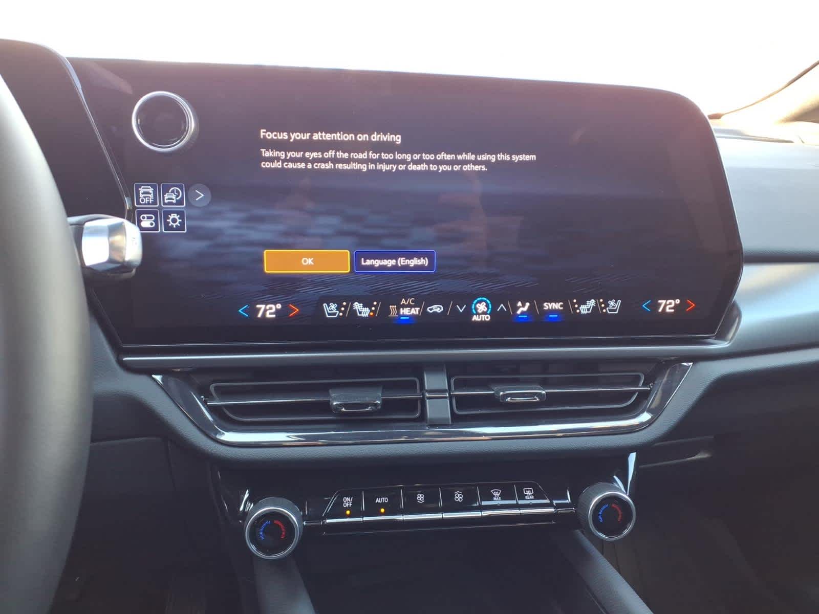 2025 Chevrolet Equinox EV RS - Photo 14