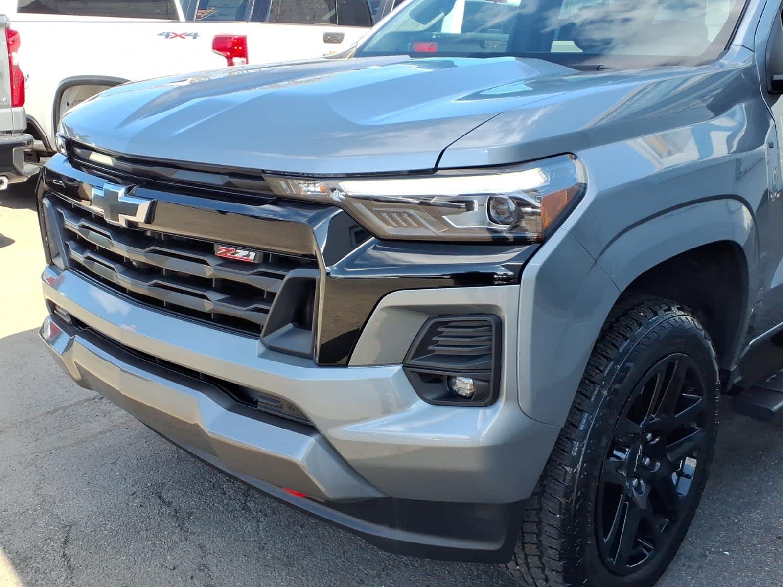 2025 Chevrolet Colorado Z71 - Photo 7