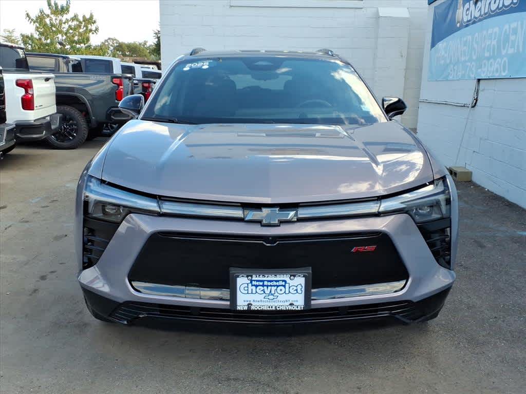 Used 2025 Chevrolet Blazer EV RS with VIN 3GNKDHRK4SS178707 for sale in New Rochelle, NY
