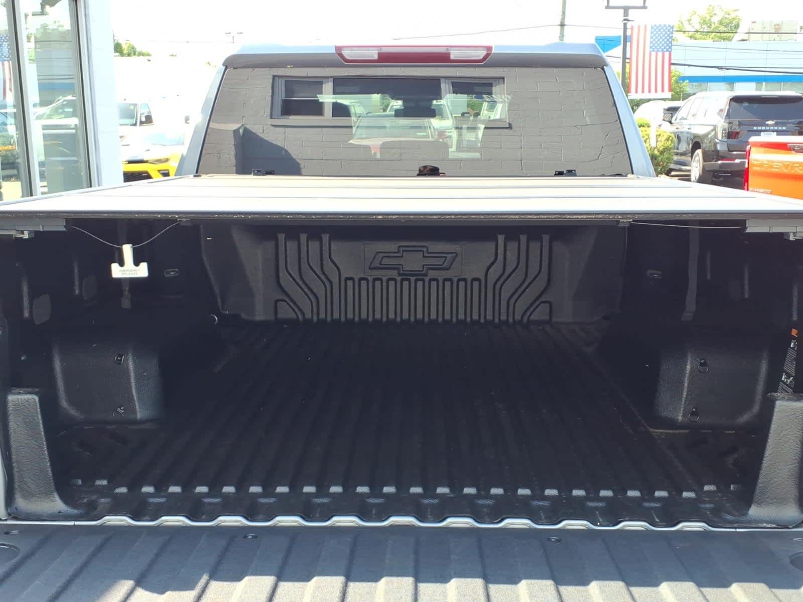 2024 Chevrolet Silverado 1500 LT - Photo 20