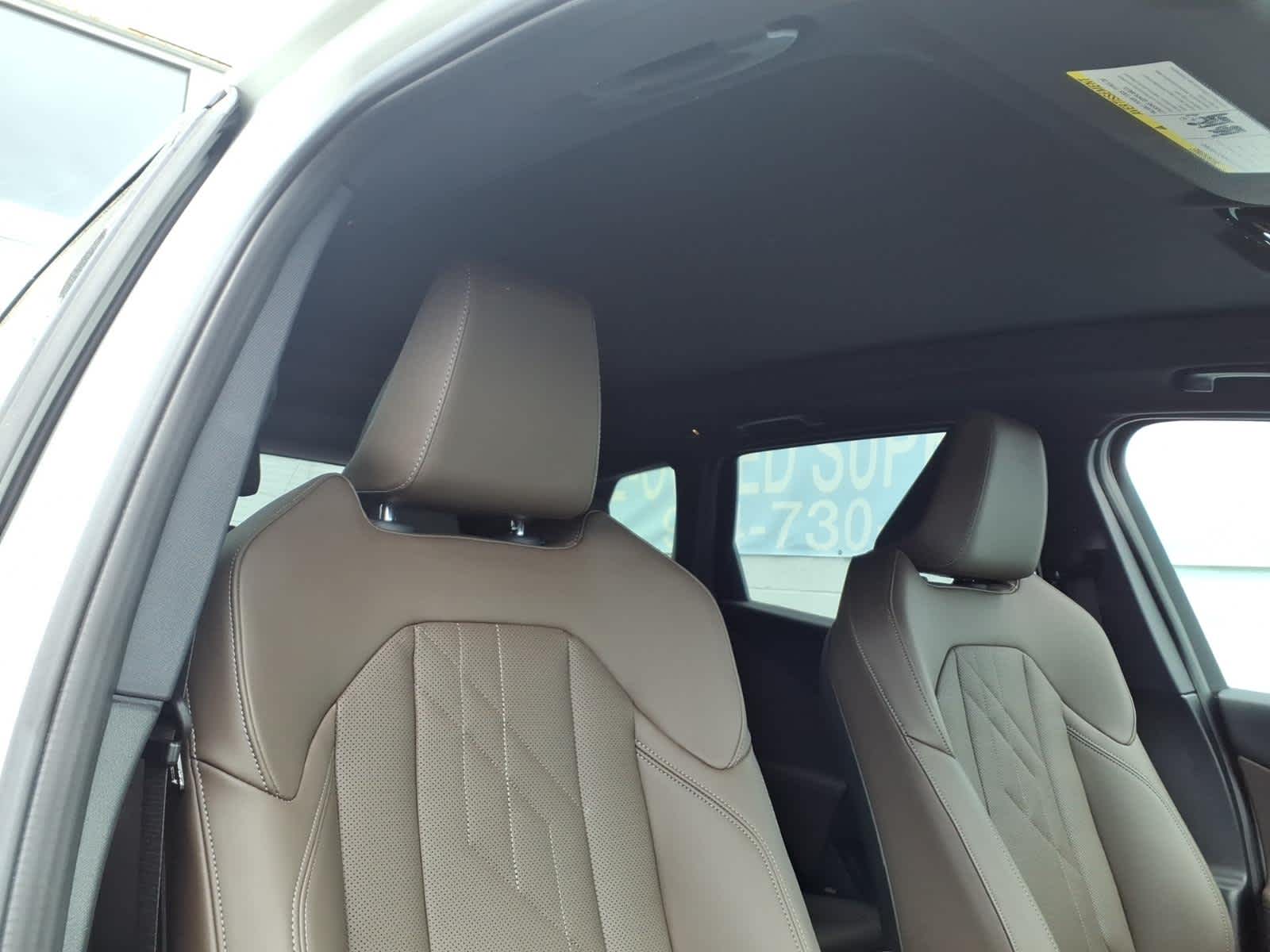 2025 BMW X3 30 - Photo 22