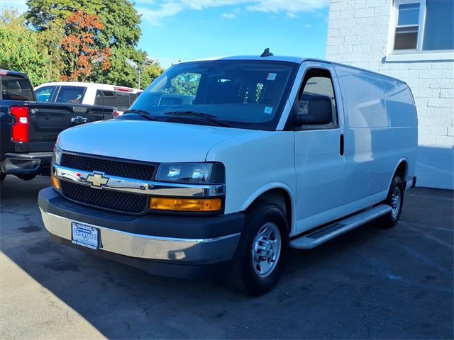 2023 Chevrolet Express Cargo 2500 Van photo 3