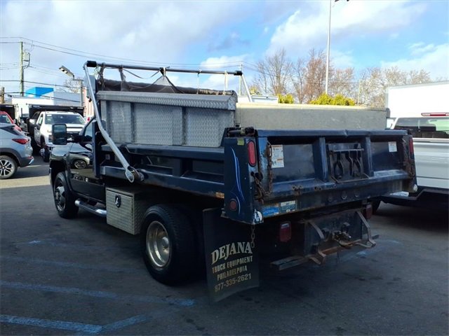 2016 Chevrolet Silverado 3500HD Work Truck photo 4