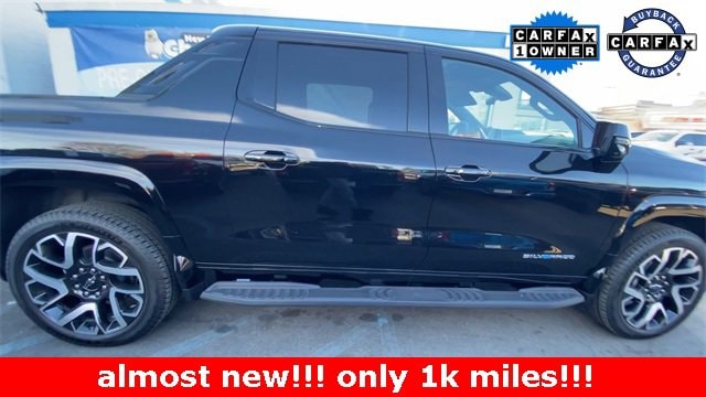 Used 2024 Chevrolet Silverado EV RST with VIN 1GC40ZEL3RU300890 for sale in New Rochelle, NY