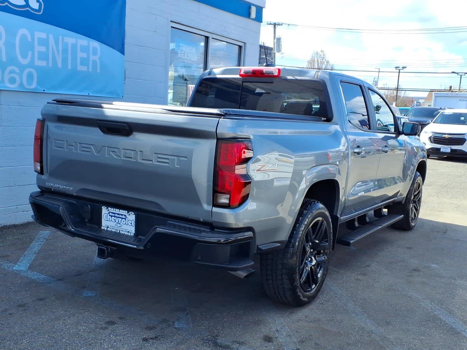 2025 Chevrolet Colorado Z71 - Photo 6