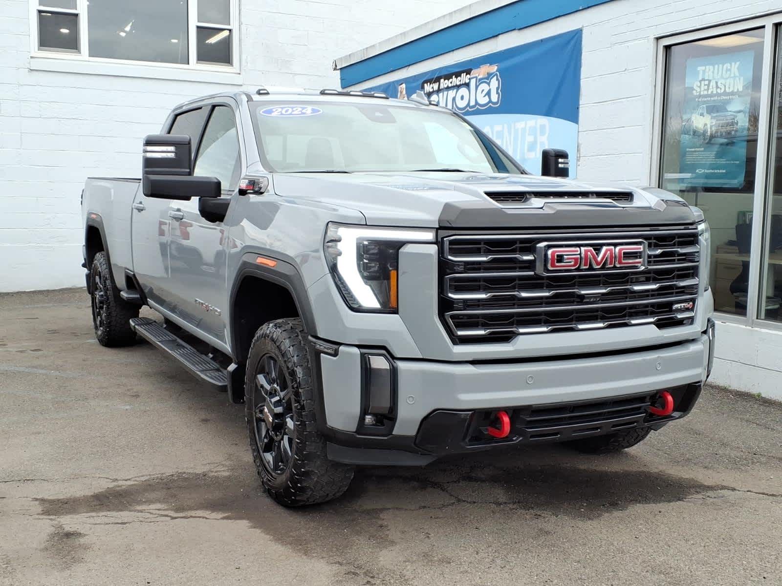 2024 GMC Sierra AT4 4WD Crew Cab Standard Box's photo