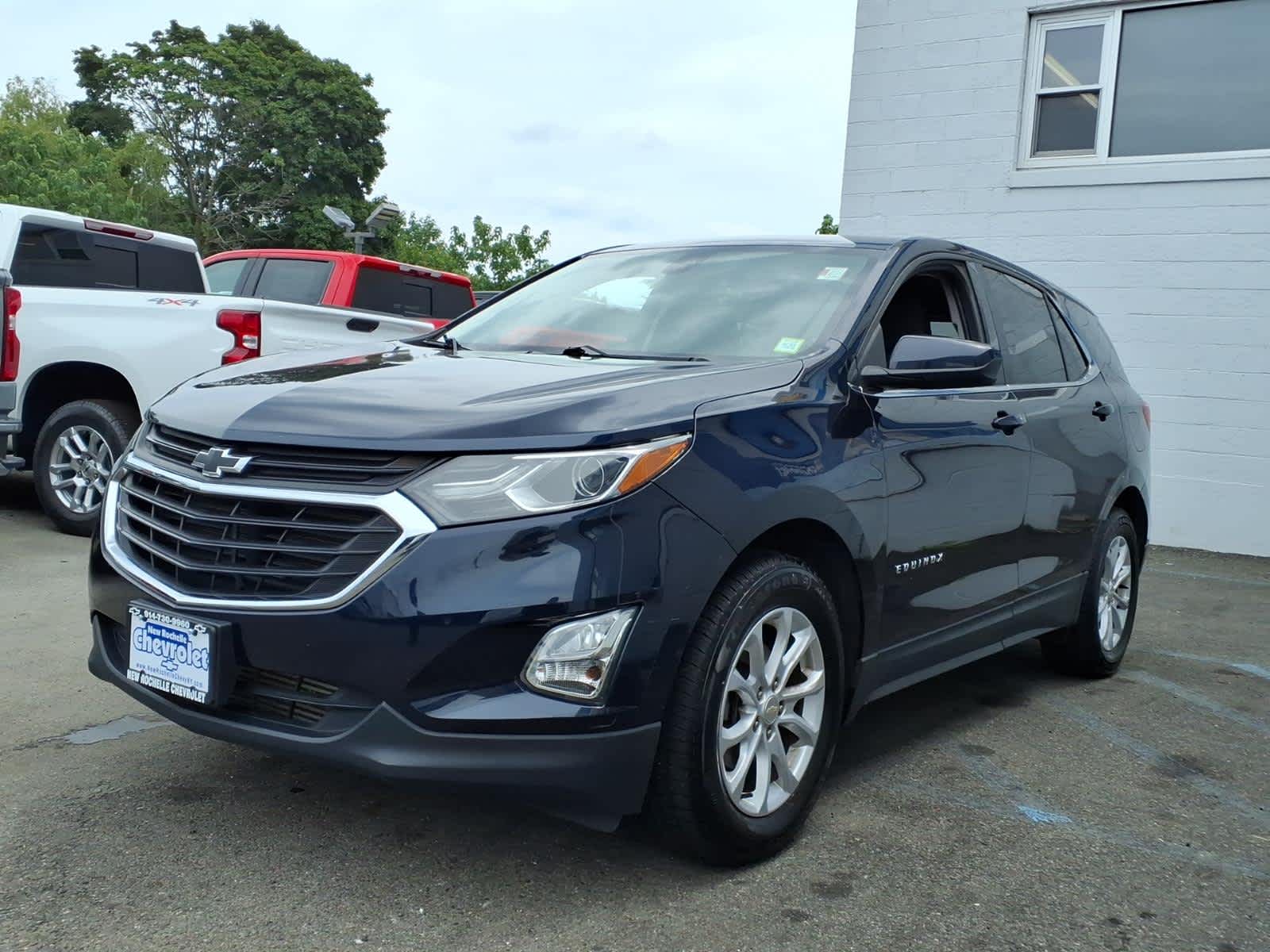 Used 2020 Chevrolet Equinox LT with VIN 3GNAXUEV4LS509234 for sale in New Rochelle, NY